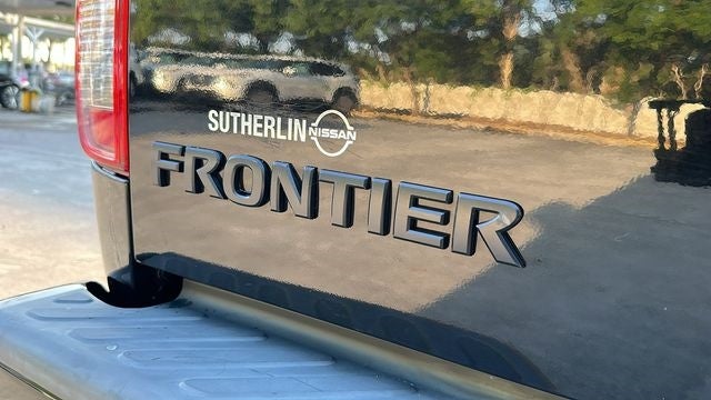 2018 Nissan Frontier SV MIDNIGHT/VALUE TRUCK PACKAGE